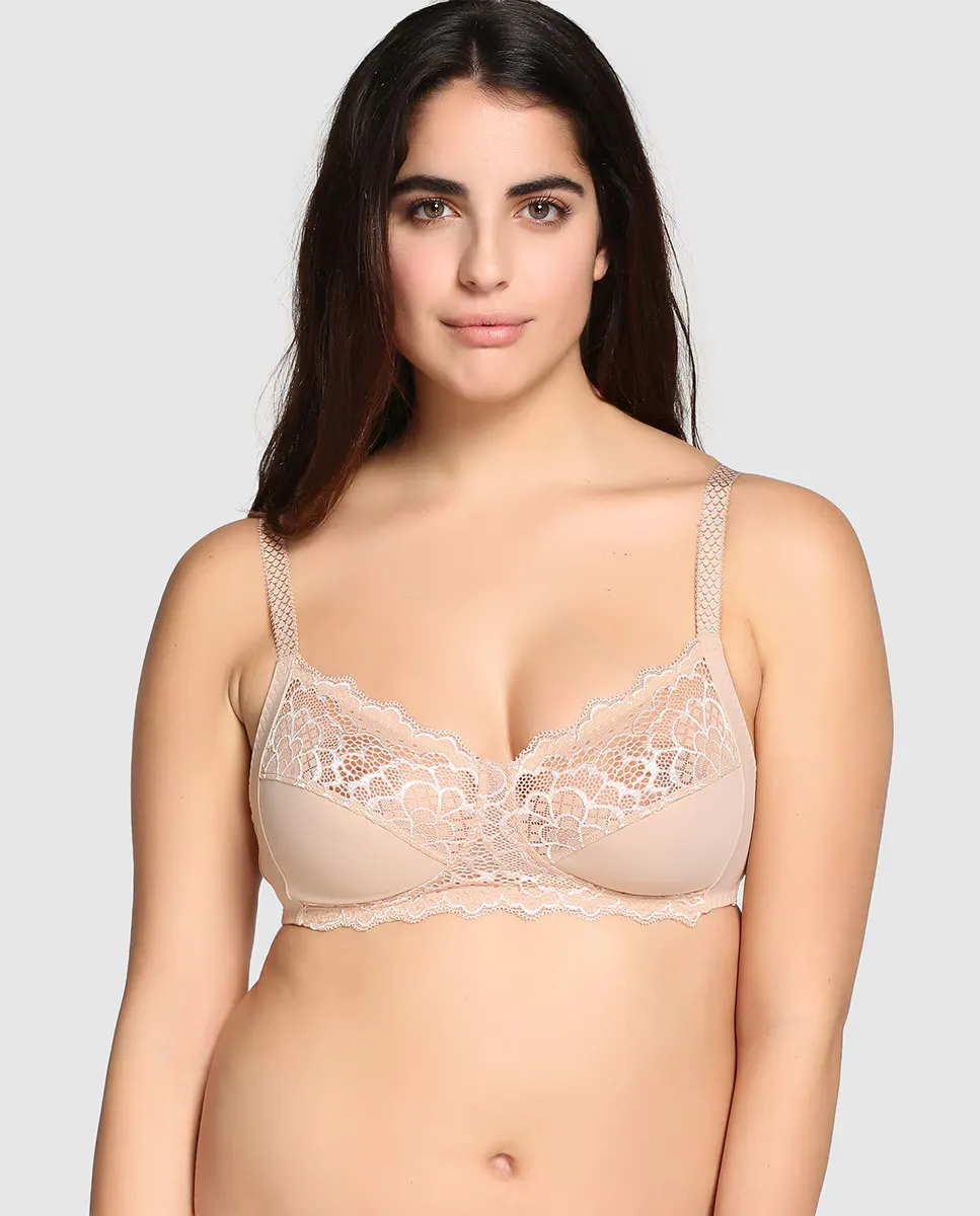 Бюстгальтер с треугольными чашками без косточек Simone Pérèle, цвет Nude
Бюстгальтер с треугольными чашками без косточек Simone Pérèle, цвет Nude