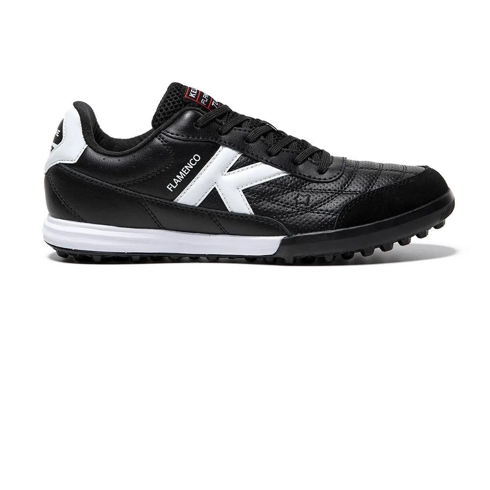 Футбольные бутсы Kelme Flamenco Turf, черный
Футбольные бутсы Kelme Flamenco Turf, черный