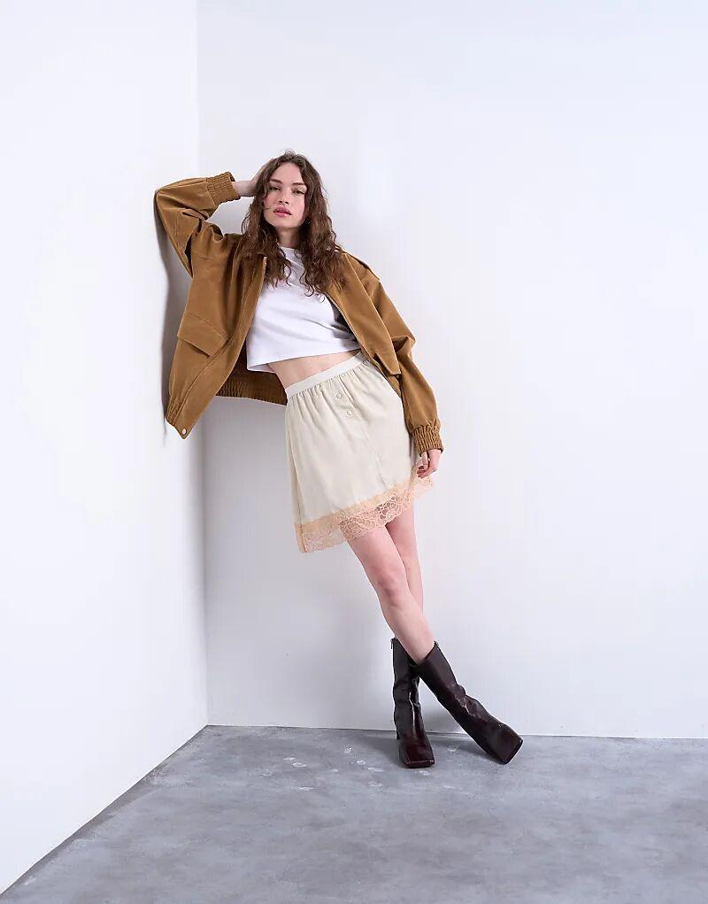 Мини-юбка Topshop из атласного кружева с контрастным кружевом цвета устрицы
Мини-юбка Topshop из атласного кружева с контрастным кружевом цвета устрицы