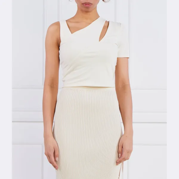 Трикотажная блузка приталенного кроя Patrizia Pepe, экрю
Трикотажная блузка приталенного кроя Patrizia Pepe, экрю