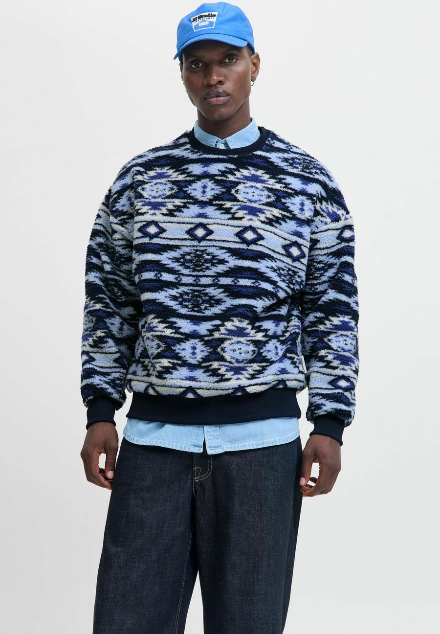 Джемпер Jack & Jones Fleece jumper, Sky Captain/Dark Blue
Джемпер Jack & Jones Fleece jumper, Sky Captain/Dark Blue