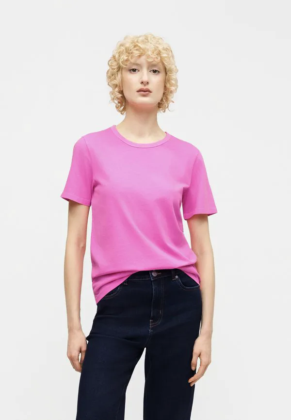 Базовая футболка crew Gap, Neon Pink Glow, Розовый, Базовая футболка crew Gap, Neon Pink Glow
Базовая футболка crew Gap, Neon Pink Glow, Розовый, Базовая футболка crew Gap, Neon Pink Glow