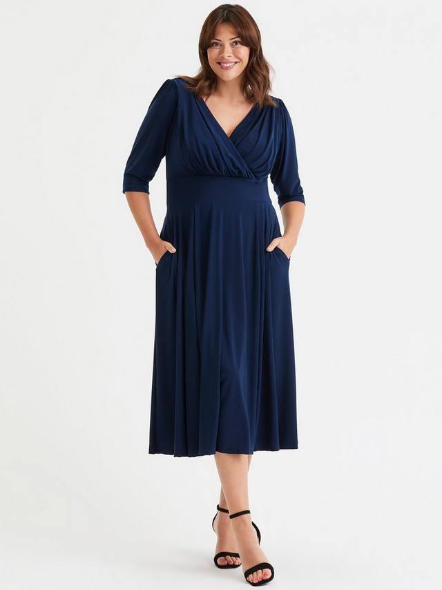 Миди-платье helena с запахом на шее Scarlett & Jo, темно-синий
Миди-платье helena с запахом на шее Scarlett & Jo, темно-синий