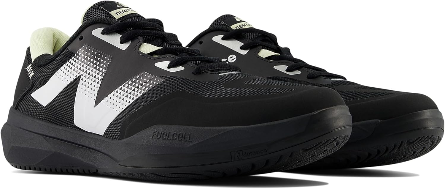Мужские теннисные кроссовки New Balance FuelCell 796 V4, черный
Мужские теннисные кроссовки New Balance FuelCell 796 V4, черный