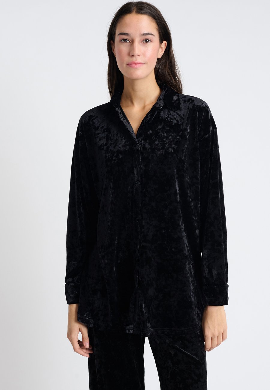 Пижамный топ Etam FAYWEN, Black
Пижамный топ Etam FAYWEN, Black