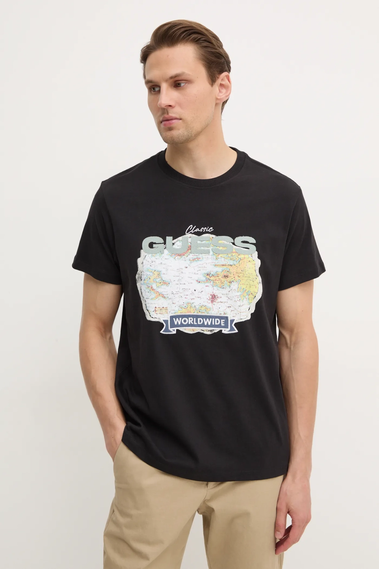 Хлопковая футболка Guess, черный
Хлопковая футболка Guess, черный