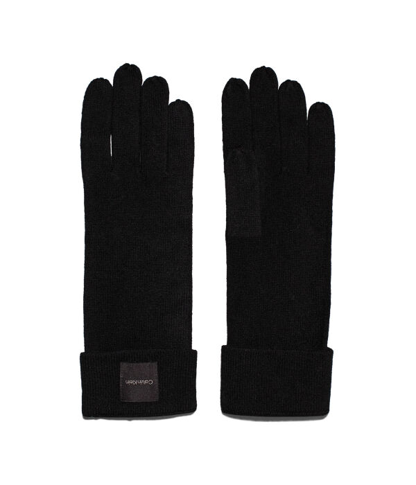 Перчатки женские Calvin Klein кашемировые, черный
Перчатки женские Calvin Klein кашемировые, черный