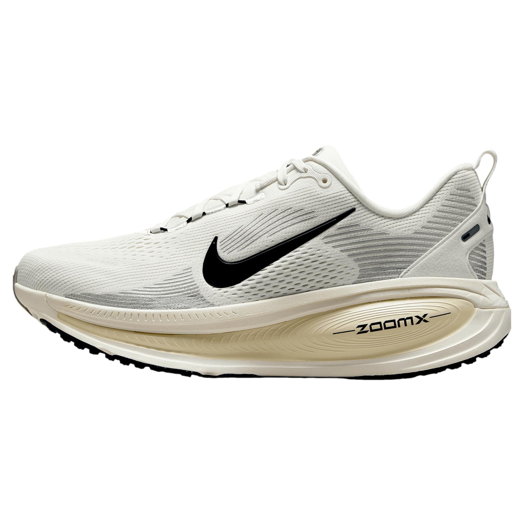 Мужские кроссовки Nike Vomero 18 Summit White/Black HM6803-101
Мужские кроссовки Nike Vomero 18 Summit White/Black HM6803-101