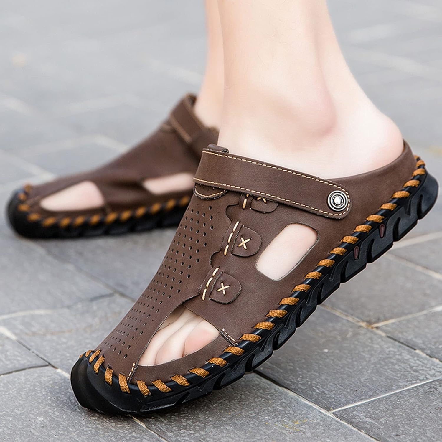 Кожаные сандалии, летние пляжные тапочки, мужские тапочки для комфорта, уличная обувь, модные легкие сандалии, регулируемые, с закрытым носком для ходьбы и вождения (Цвет: черный-B, Размер: EUR 45) Tucy
Кожаные сандалии, летние пляжные тапочки, мужские тапочки для комфорта, уличная обувь, модные легкие сандалии, регулируемые, с закрытым носком для ходьбы и вождения (Цвет: черный-B, Размер: EUR 45) Tucy