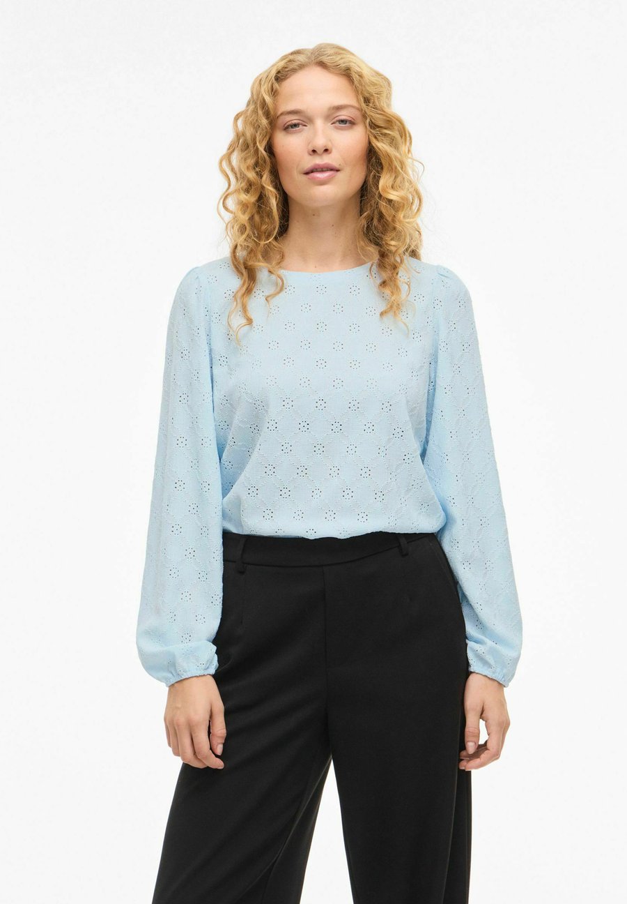 Блуза VILA VIASTA O-NECK L/S , Nantucket Breeze/Blue
Блуза VILA VIASTA O-NECK L/S , Nantucket Breeze/Blue