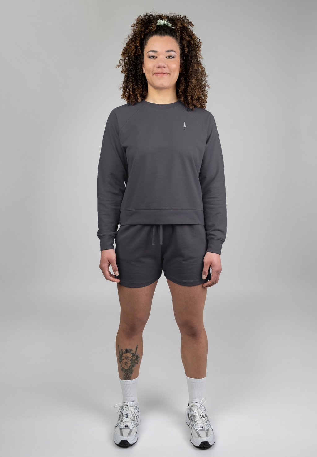 Шорты TREE NIKIN, антрацит
Шорты TREE NIKIN, антрацит