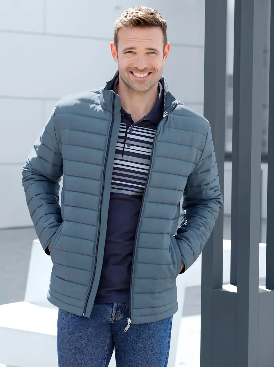 Классическая стеганая куртка, без капюшона Classic, голубой, Синий, Классическая стеганая куртка, без капюшона Classic, голубой
Классическая стеганая куртка, без капюшона Classic, голубой, Синий, Классическая стеганая куртка, без капюшона Classic, голубой