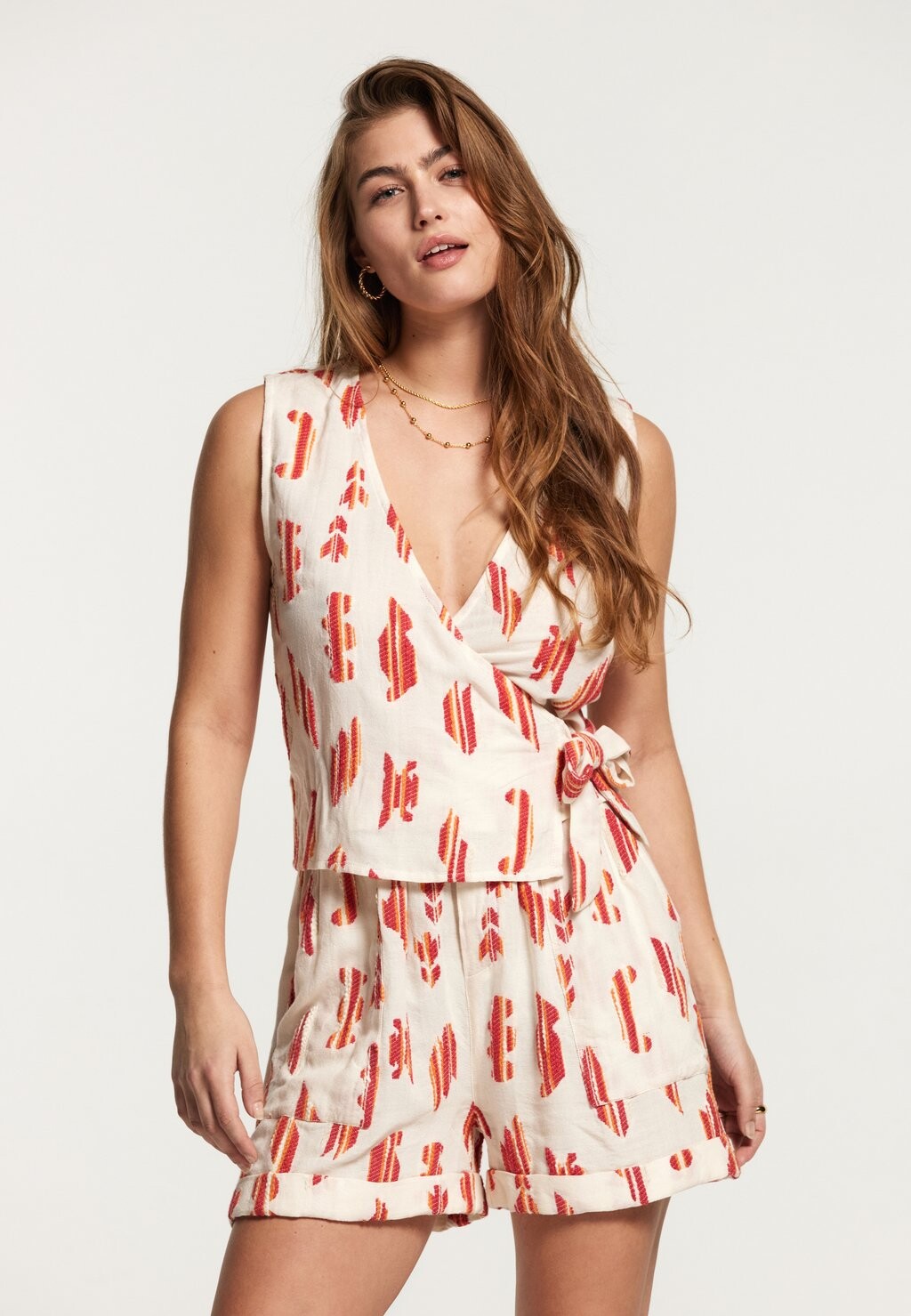 Блузка Shiwi
Блузка Shiwi