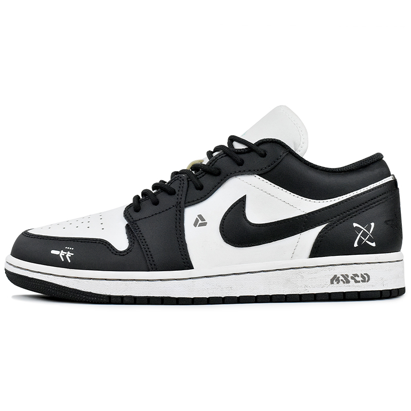 Jordan Кроссовки мужские Air 1 устойчивые к истиранию низкие винтажные баскетбольные черно-белые, цвет Black White 
Jordan Кроссовки мужские Air 1 устойчивые к истиранию низкие винтажные баскетбольные черно-белые, цвет Black White