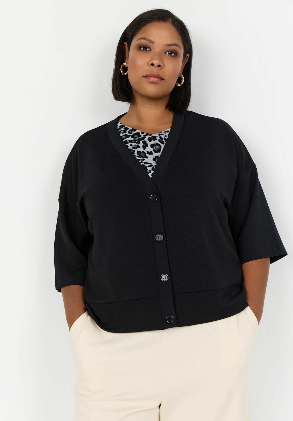 Кардиган WA-SABINA 43 Wasabi Concept, черный
Кардиган WA-SABINA 43 Wasabi Concept, черный