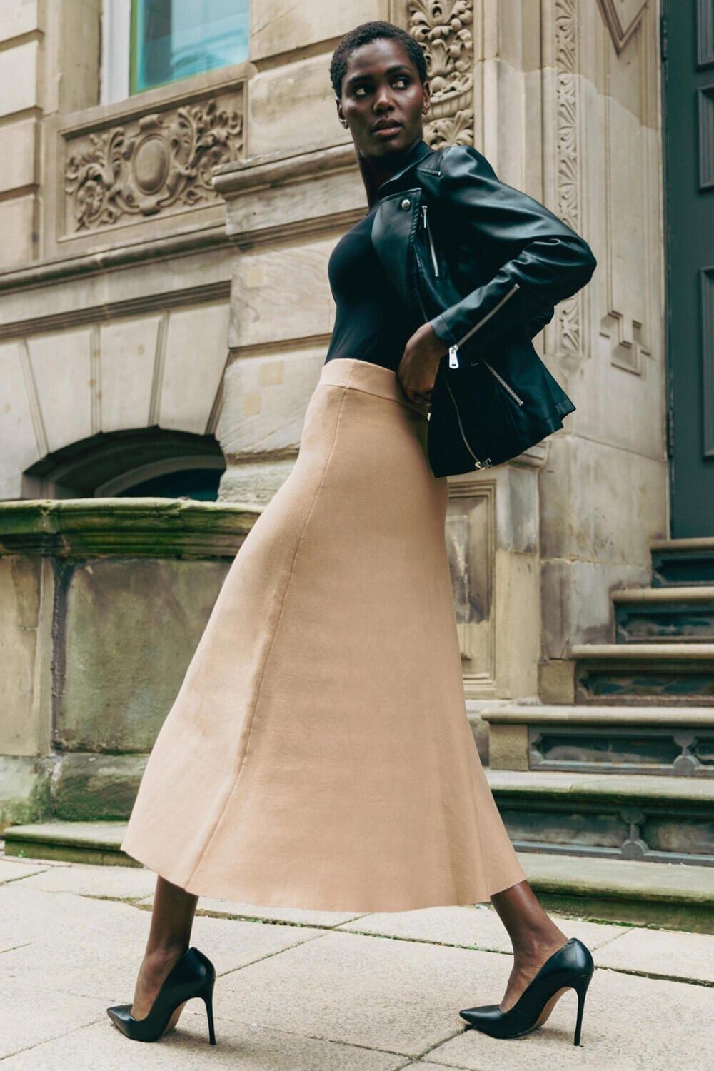 Однотонная трикотажная юбка-миди Roman, коричневый
Однотонная трикотажная юбка-миди Roman, коричневый