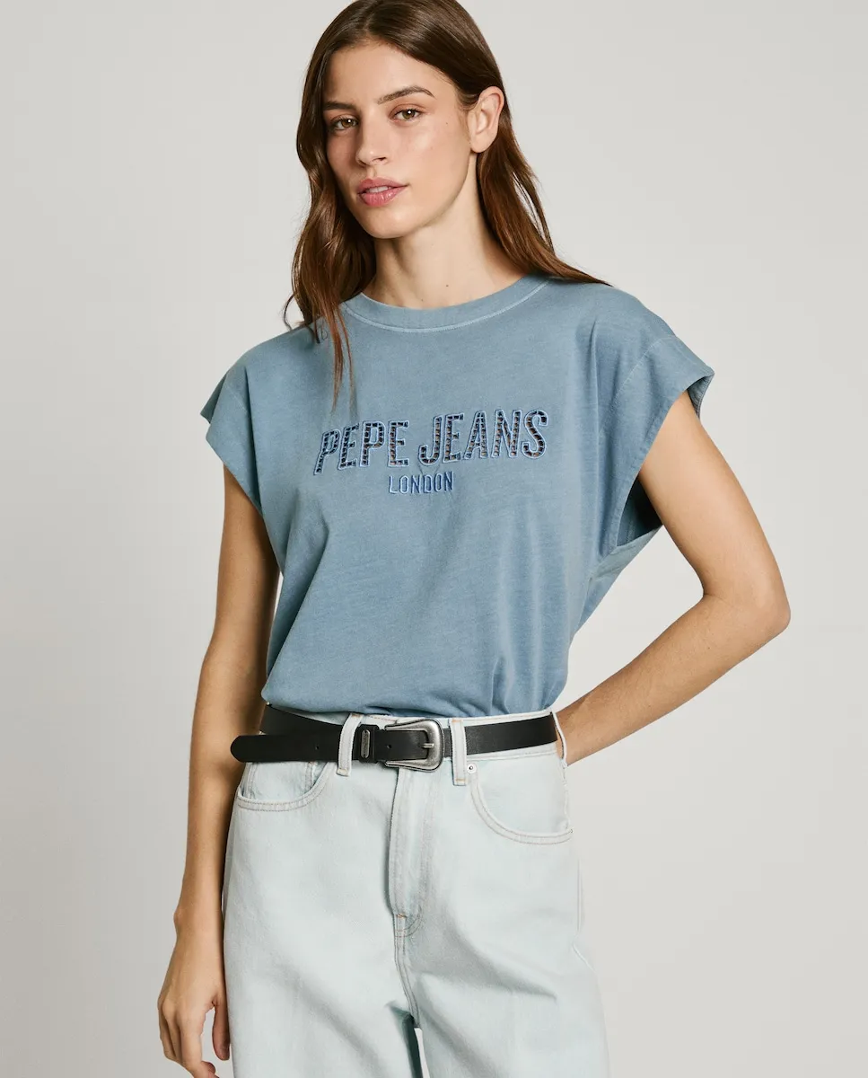 Женская хлопковая футболка с ажурным логотипом Pepe Jeans, синий
Женская хлопковая футболка с ажурным логотипом Pepe Jeans, синий