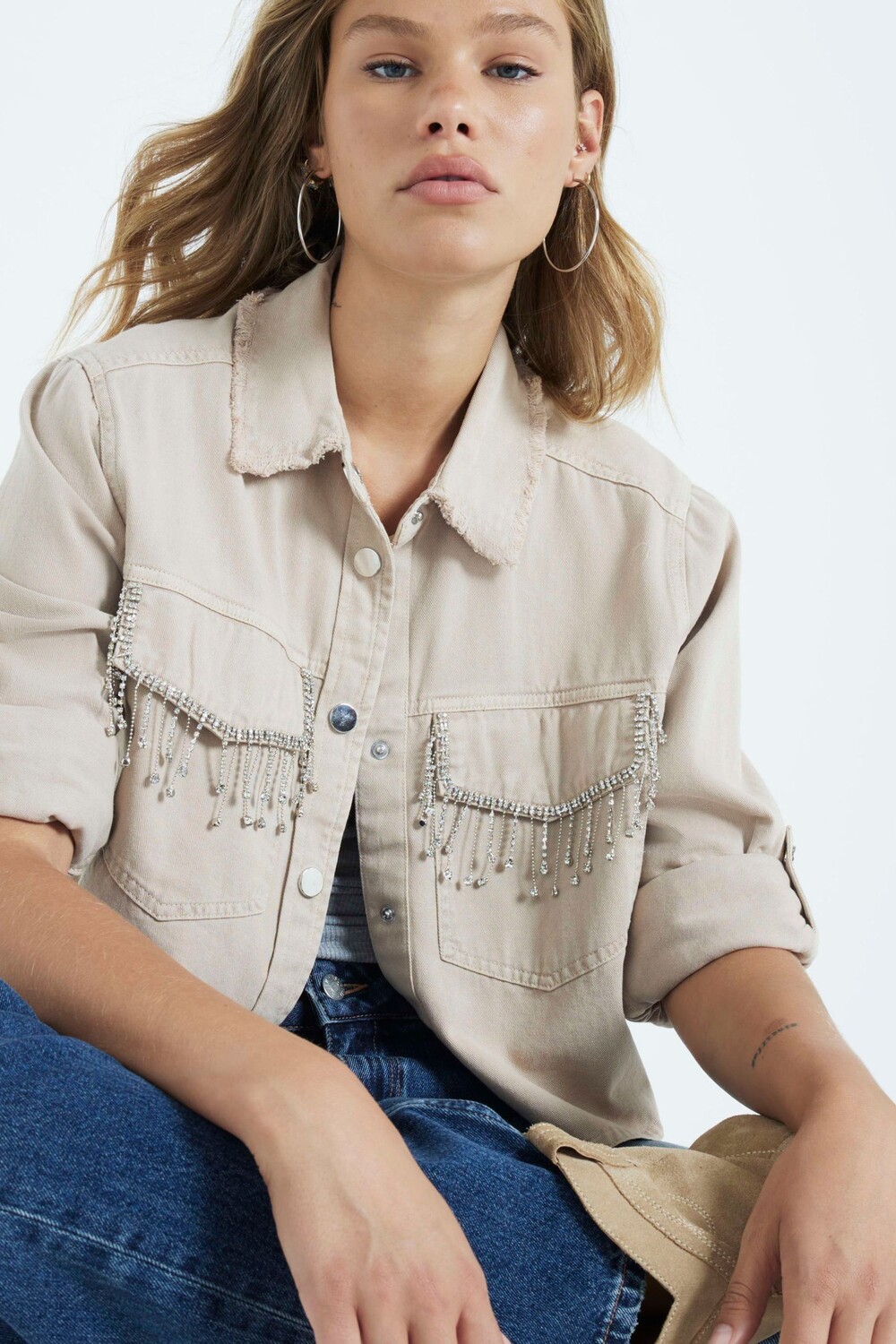 Рубашка из 100% хлопкового денима с закатанными рукавами River Island, коричневый
Рубашка из 100% хлопкового денима с закатанными рукавами River Island, коричневый