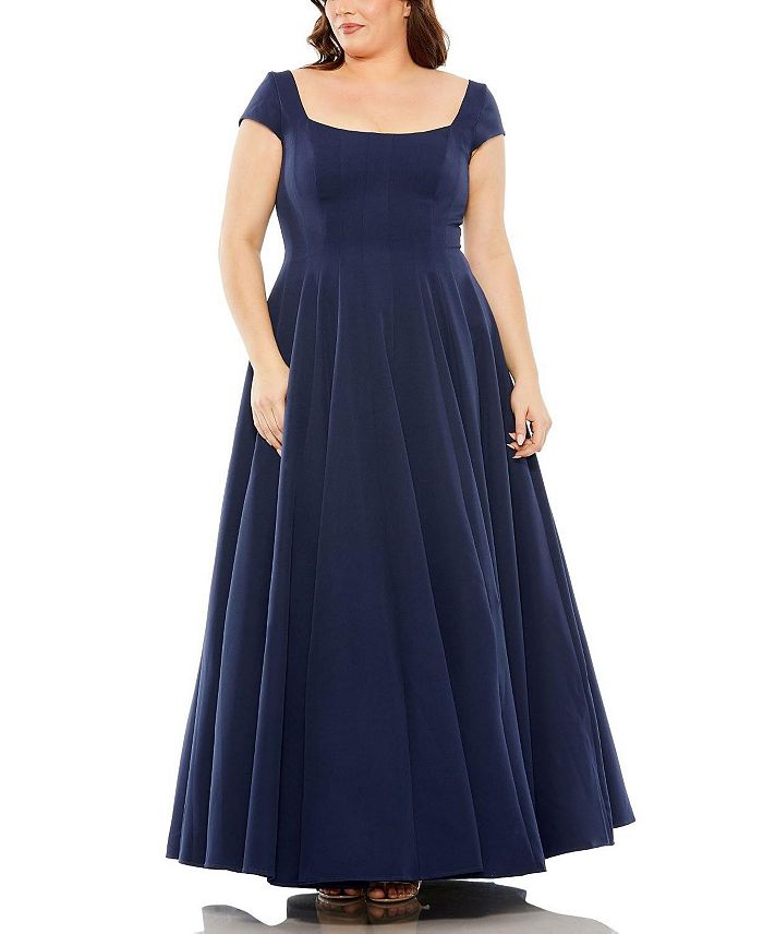 Платье-футляр с квадратным вырезом и рукавами-крылышками Mac Duggal, синий
Платье-футляр с квадратным вырезом и рукавами-крылышками Mac Duggal, синий