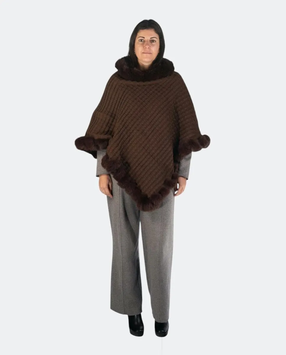 Вязаное пончо с меховой отделкой Kbas, коричневый
Вязаное пончо с меховой отделкой Kbas, коричневый