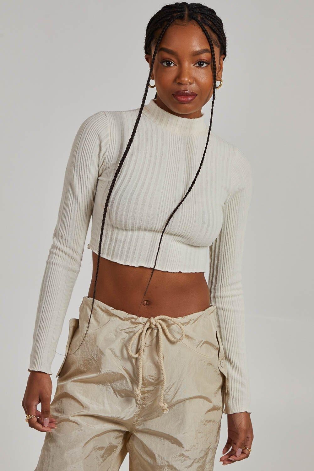 Топ с длинными рукавами и широким кромкой в рубчик салатового цвета Pink Vanilla, белый 
Топ с длинными рукавами и широким кромкой в рубчик салатового цвета Pink Vanilla, белый