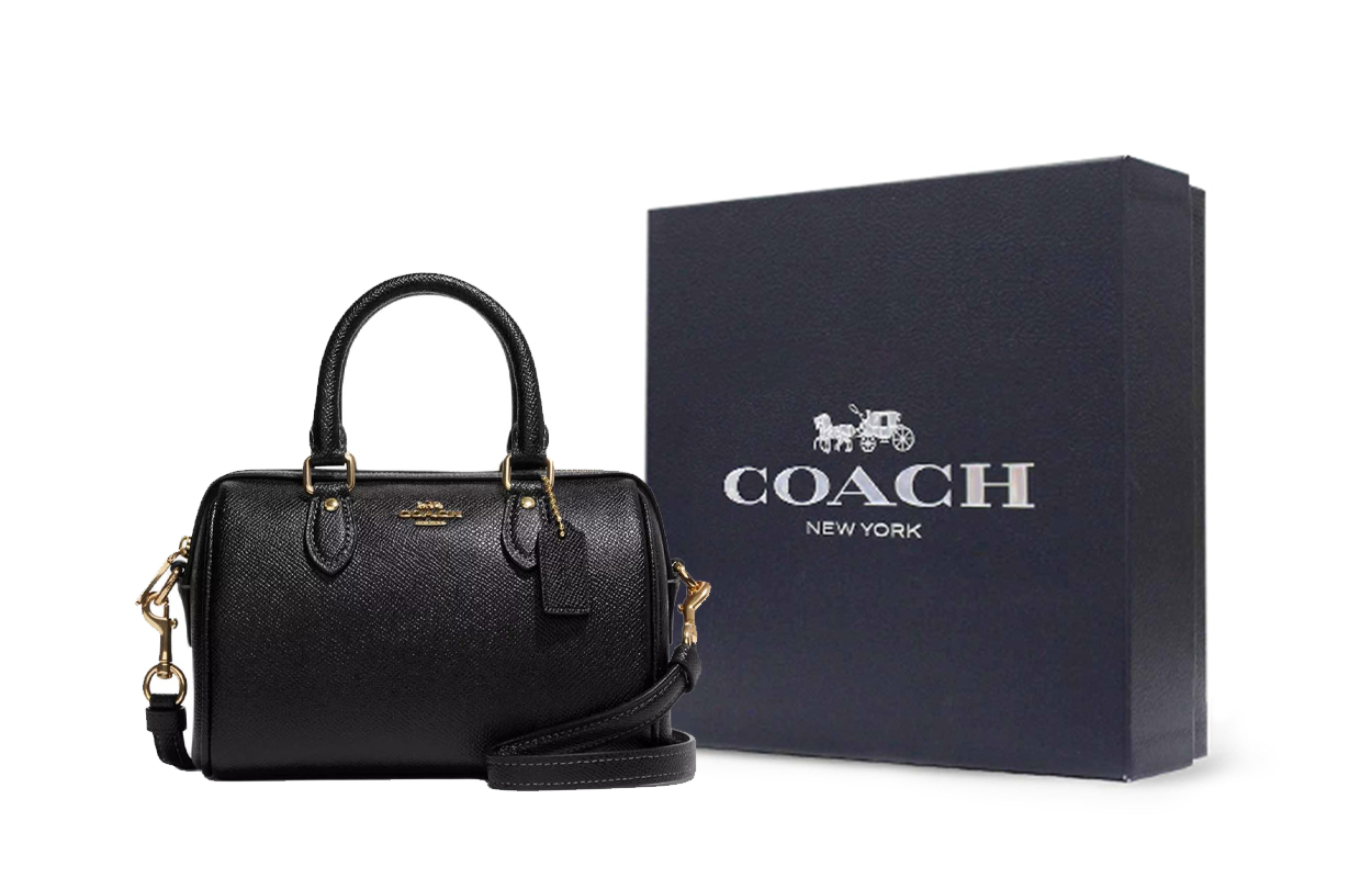 COACH Сумка через плечо из переработанной кожи
COACH Сумка через плечо из переработанной кожи
