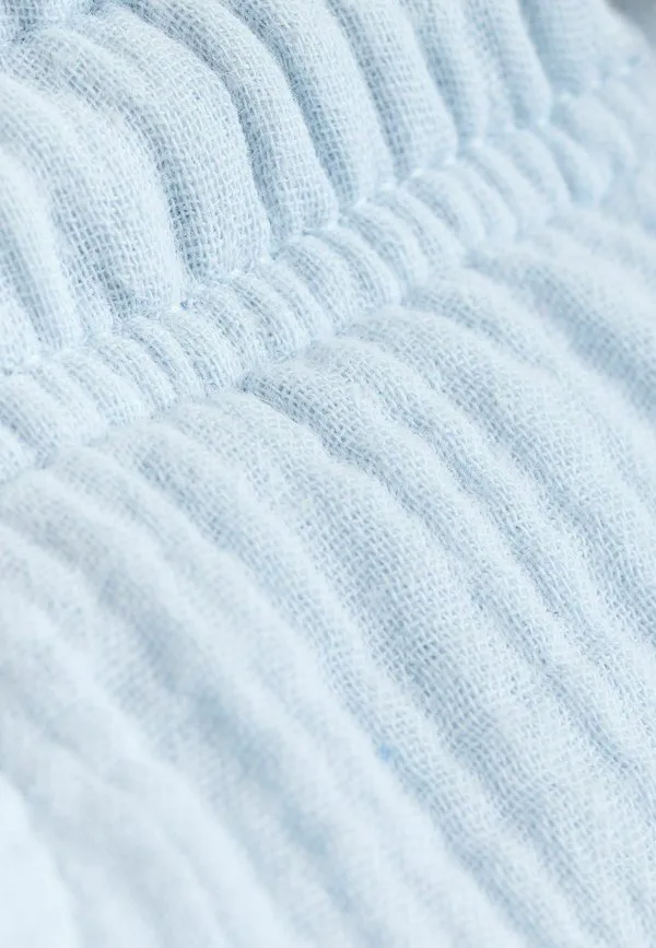 Мягкие, удобные шорты прямого кроя с мягкой текстурой, легко надеваются. Next, Pale Blue
Мягкие, удобные шорты прямого кроя с мягкой текстурой, легко надеваются. Next, Pale Blue