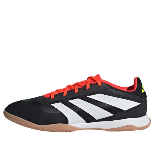 Кроссовки Predator League в Adidas, черный
Кроссовки Predator League в Adidas, черный