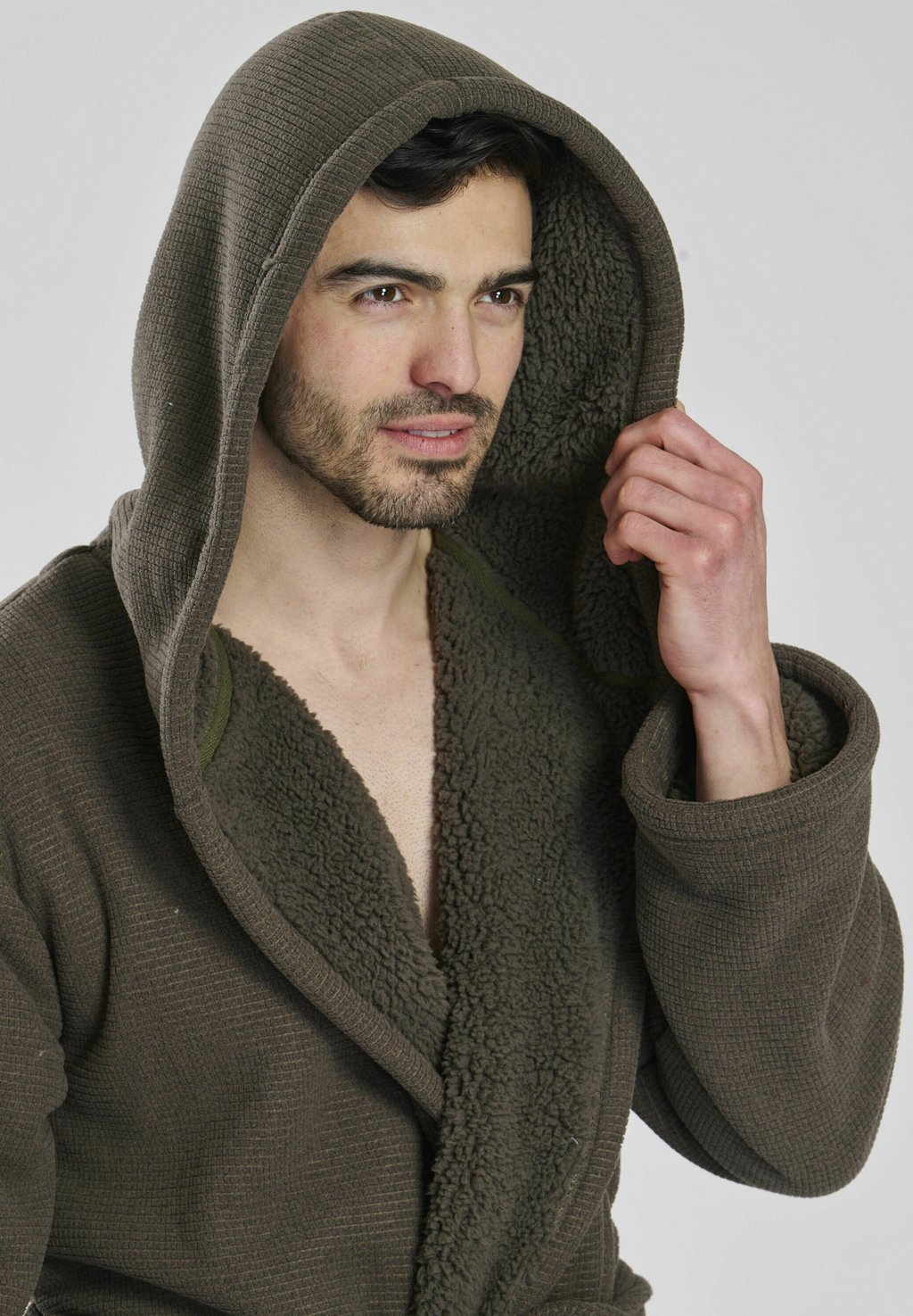 Халат WAFFLE BONDED Loungeable, хаки
Халат WAFFLE BONDED Loungeable, хаки