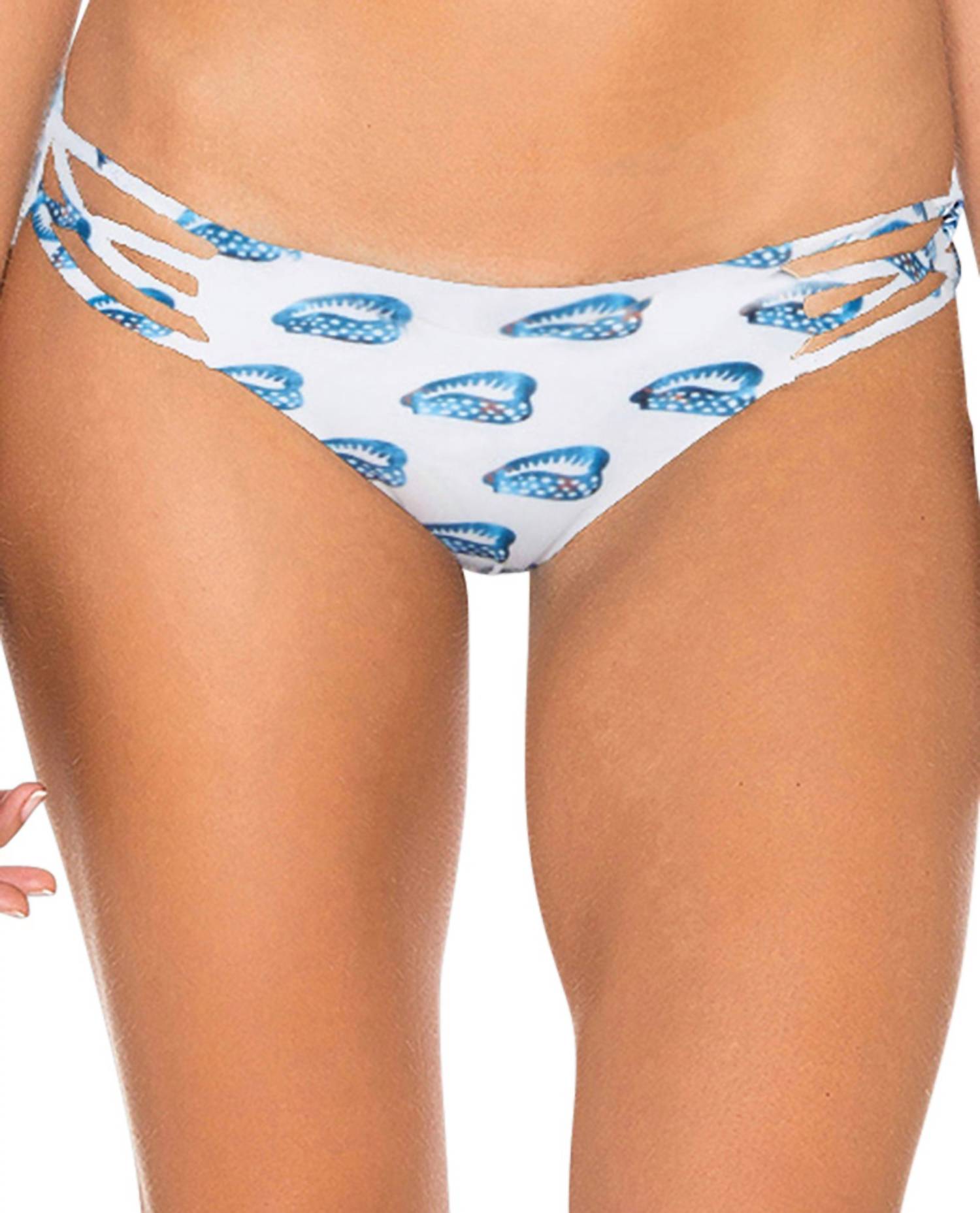 Цыганский плетеный дерзкий бикини-низ в ракушке SFS Stone Fox Swim, цвет sfs conch shell
Цыганский плетеный дерзкий бикини-низ в ракушке SFS Stone Fox Swim, цвет sfs conch shell