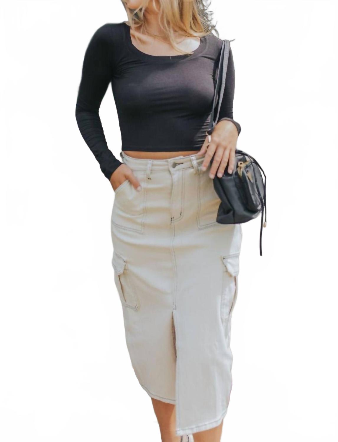 Вблизи или вдали миди-юбка карго в кремовом цвете MIOU MUSE
Вблизи или вдали миди-юбка карго в кремовом цвете MIOU MUSE