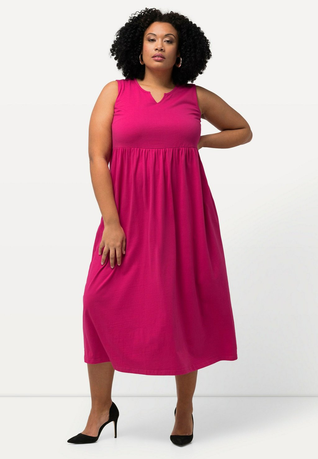 Платье из джерси ÄRMELLOS . Ulla Popken, розовый
Платье из джерси ÄRMELLOS . Ulla Popken, розовый