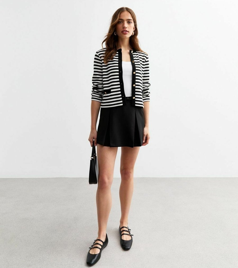 Кардиган New Look SOFT TOUCH STRIPED, Black Pattern/Black
Кардиган New Look SOFT TOUCH STRIPED, Black Pattern/Black