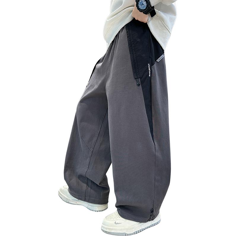 Детские вязаные спортивные штаны Moderate EASTERN CAMEL, серый
Детские вязаные спортивные штаны Moderate EASTERN CAMEL, серый