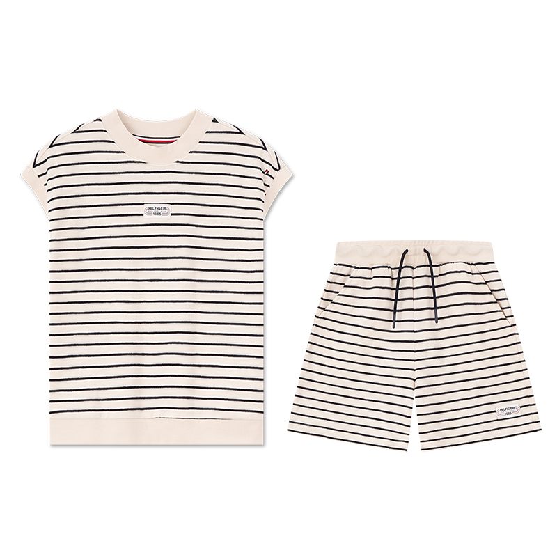 Tommy Hilfiger Повседневная спортивная одежда white black для детей 3-7 лет
Tommy Hilfiger Повседневная спортивная одежда white black для детей 3-7 лет