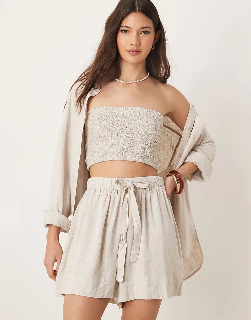 Пляжный топ-бандо Isabel mix & match из льняной смеси со сборками в натуральном цвете ASOS DESIGN
Пляжный топ-бандо Isabel mix & match из льняной смеси со сборками в натуральном цвете ASOS DESIGN