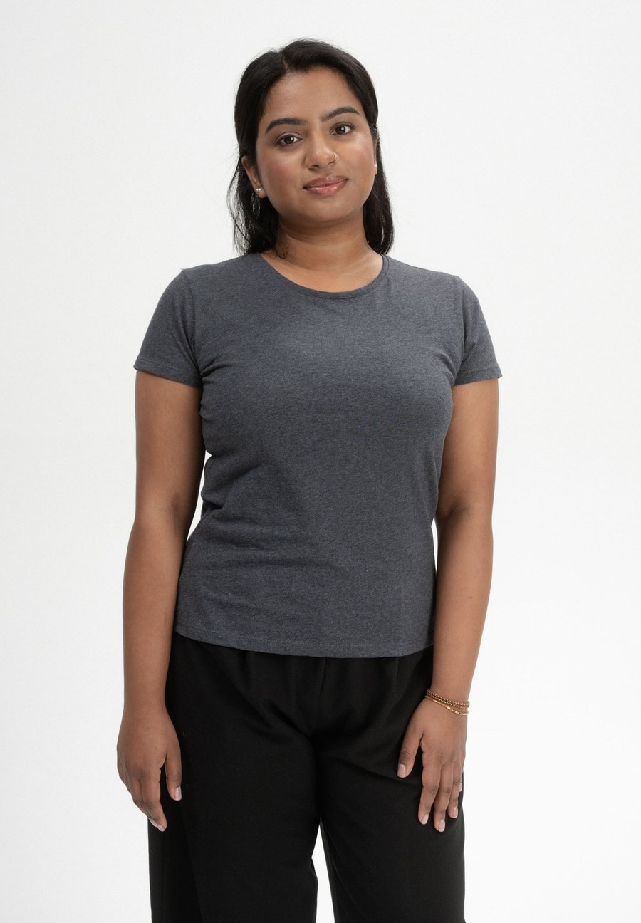 Футболка MELA LANISHA, Anthrazit Melange/Anthracite, Черный, Футболка MELA LANISHA, Anthrazit Melange/Anthracite
Футболка MELA LANISHA, Anthrazit Melange/Anthracite, Черный, Футболка MELA LANISHA, Anthrazit Melange/Anthracite