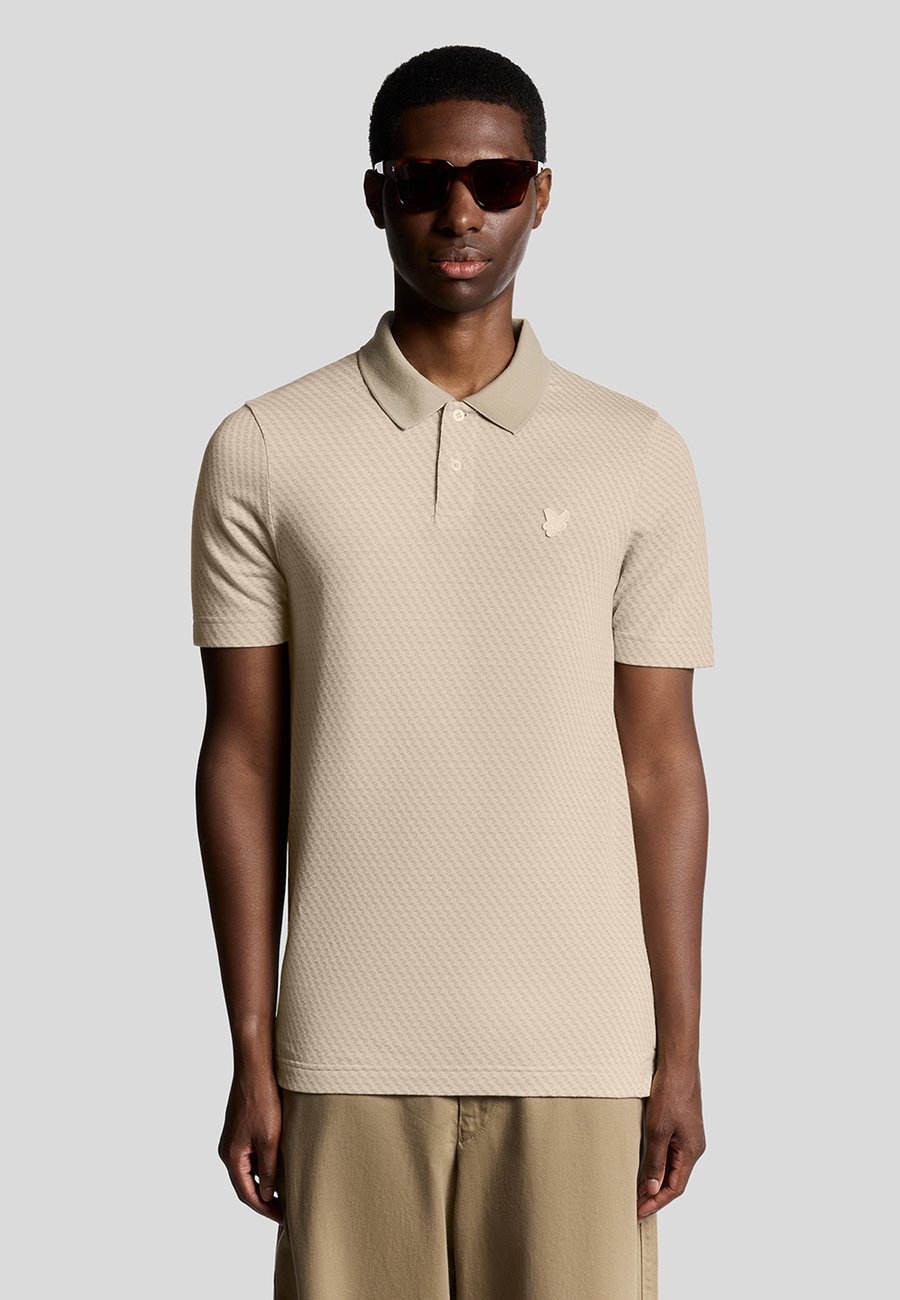 Поло Lyle & Scott JACQUARD, X Natural/Beige
Поло Lyle & Scott JACQUARD, X Natural/Beige