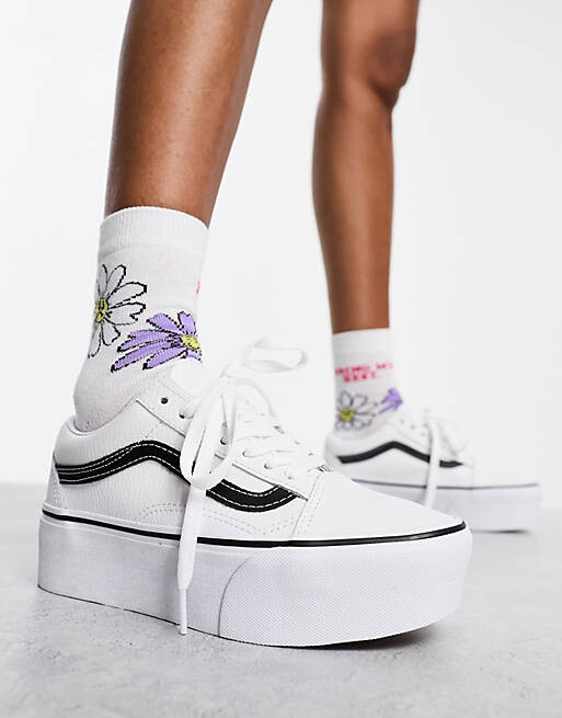 Кроссовки на платформе Vans Old Skool Stackform из белой кожи с черной полоской по бокам, Черный, Кроссовки на платформе Vans Old Skool Stackform из белой кожи с черной полоской по бокам
Кроссовки на платформе Vans Old Skool Stackform из белой кожи с черной полоской по бокам, Черный, Кроссовки на платформе Vans Old Skool Stackform из белой кожи с черной полоской по бокам