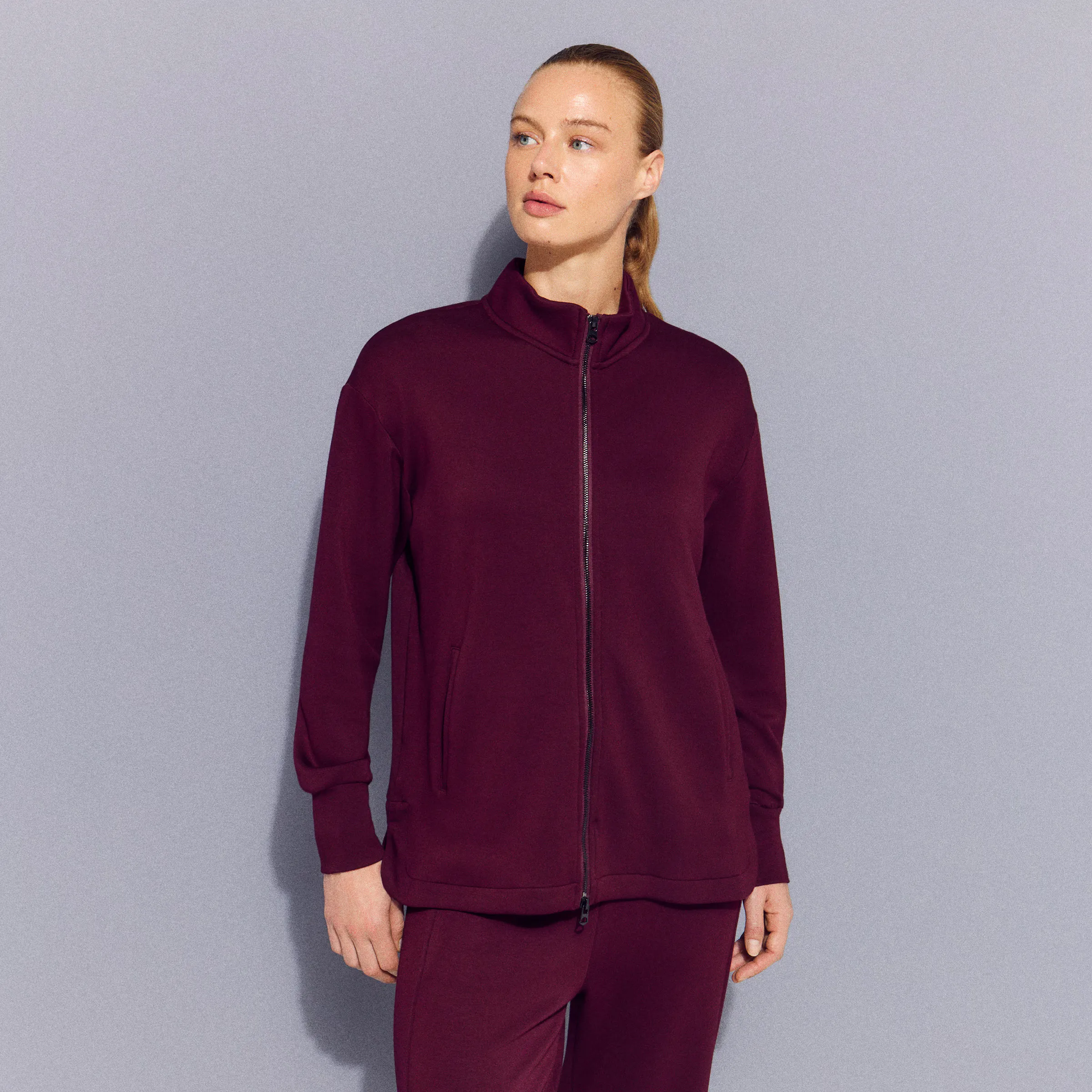 Женская спортивная толстовка с капюшоном из вискозы Boomerang, красный
Женская спортивная толстовка с капюшоном из вискозы Boomerang, красный