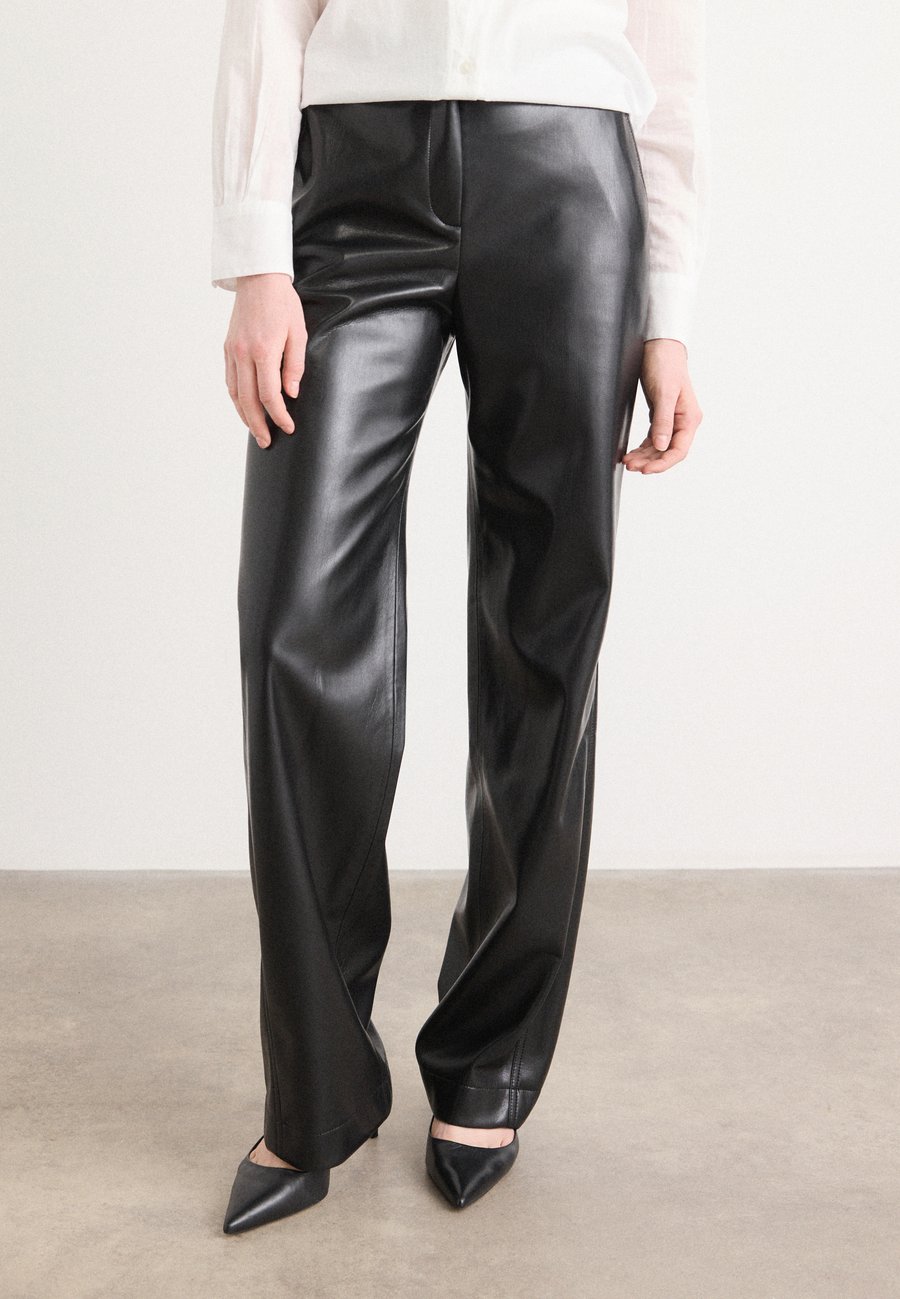 Брюки BOSS TIMIRAS, Black
Брюки BOSS TIMIRAS, Black