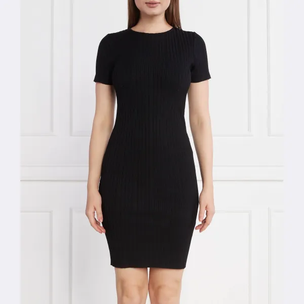 Платье es ss anne swtr Guess, черный
Платье es ss anne swtr Guess, черный