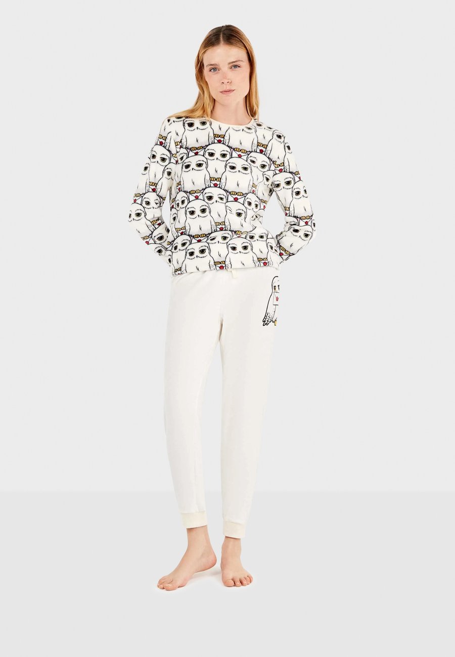 Пижамный комплект Gisela SET HARRY POTTER, White
Пижамный комплект Gisela SET HARRY POTTER, White