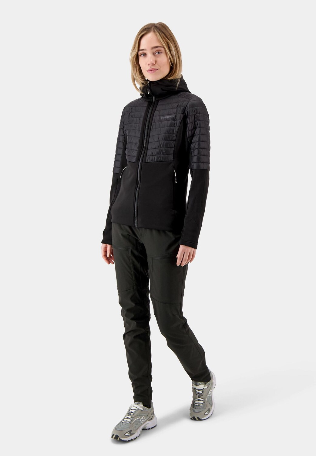 Куртка гибридная Аннема, капюшон, воротник стойка, женская DIDRIKSONS, черный
Куртка гибридная Аннема, капюшон, воротник стойка, женская DIDRIKSONS, черный