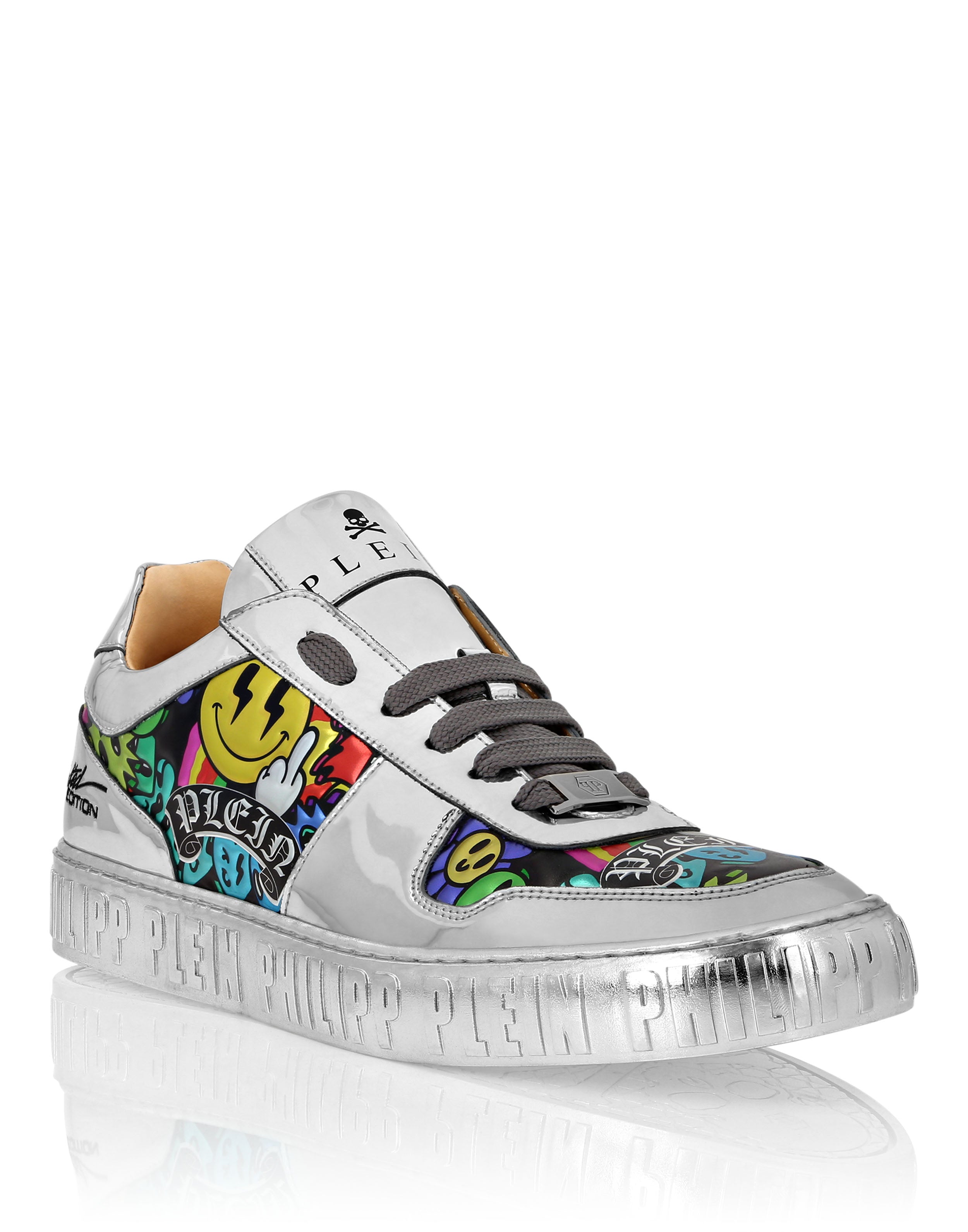 Кожаные низкие кроссовки Mirror с улыбкой PHILIPP PLEIN, серебряный
Кожаные низкие кроссовки Mirror с улыбкой PHILIPP PLEIN, серебряный