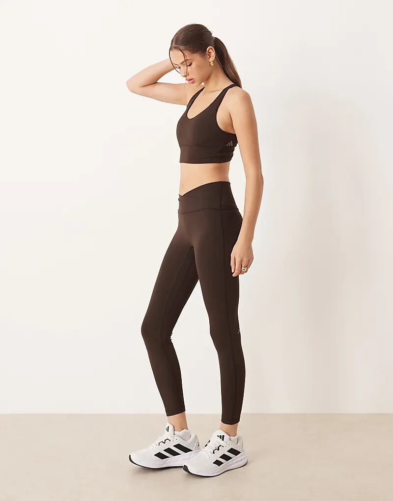 Леггинсы Adidas Performance Three Stripes Studios с перекрещивающимися полосками коричневого цвета
Леггинсы Adidas Performance Three Stripes Studios с перекрещивающимися полосками коричневого цвета