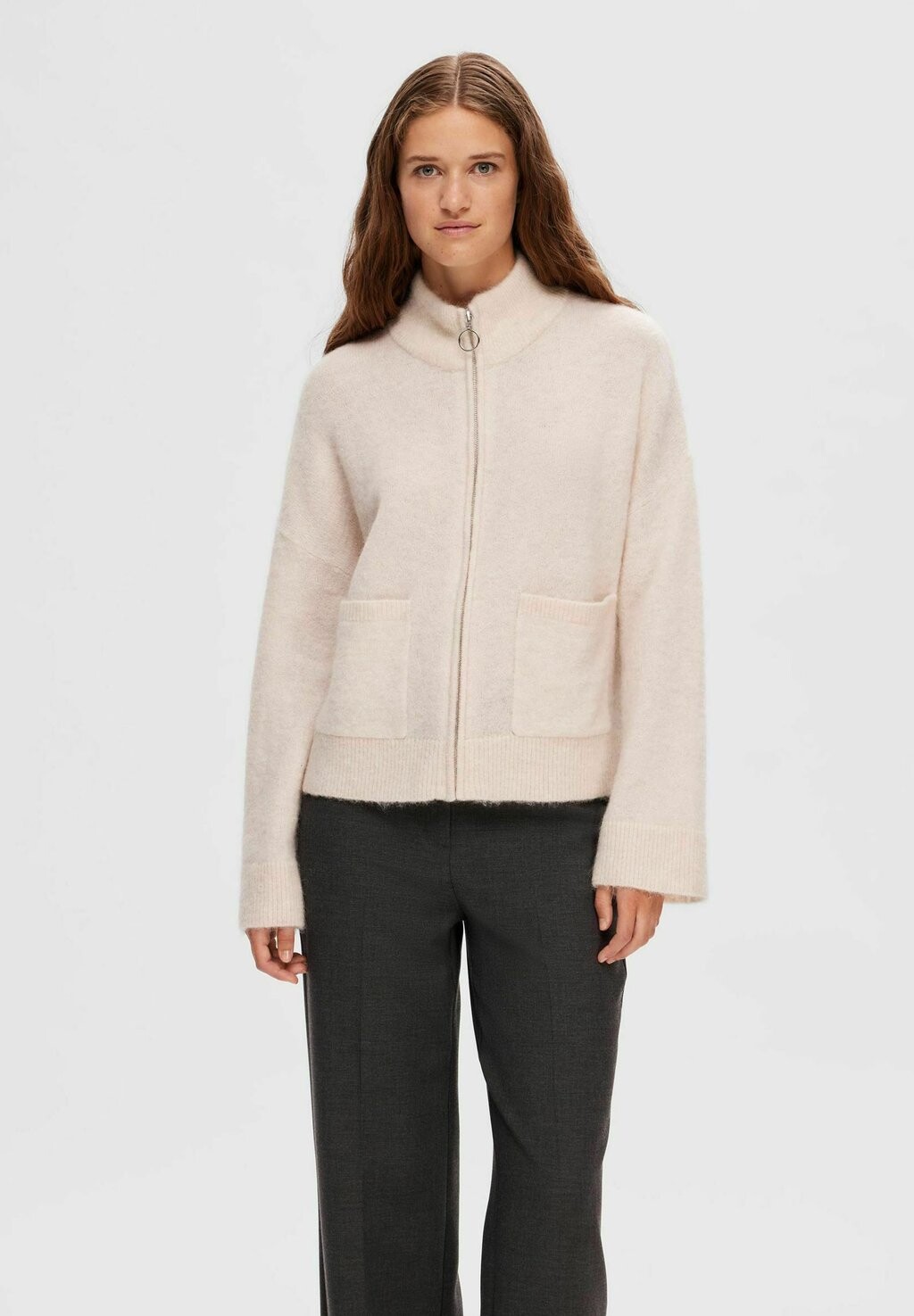 Кардиган СЛФСИЯ РАС LS NOOS Selected Femme, береза
Кардиган СЛФСИЯ РАС LS NOOS Selected Femme, береза