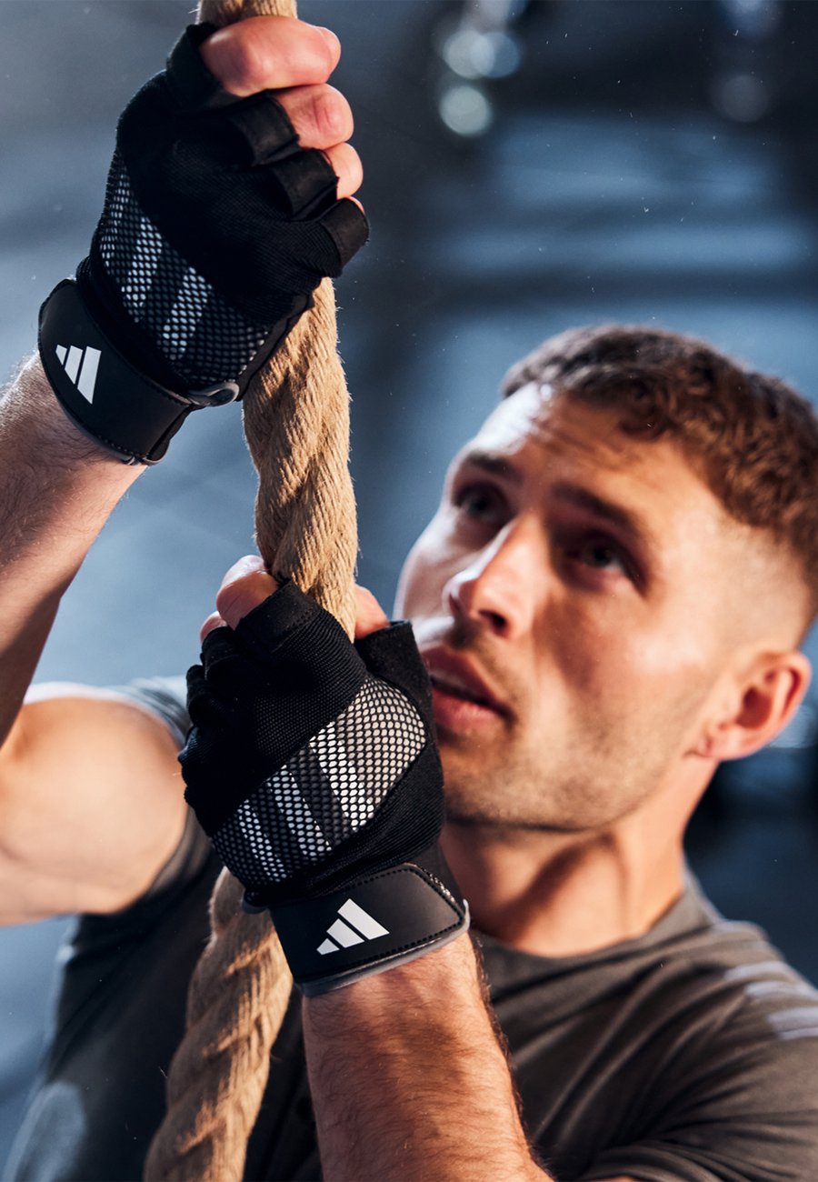 Перчатки Adidas Performance PERFORMANCE TRAINING GLOVES, Schwarz Grau/Black
Перчатки Adidas Performance PERFORMANCE TRAINING GLOVES, Schwarz Grau/Black