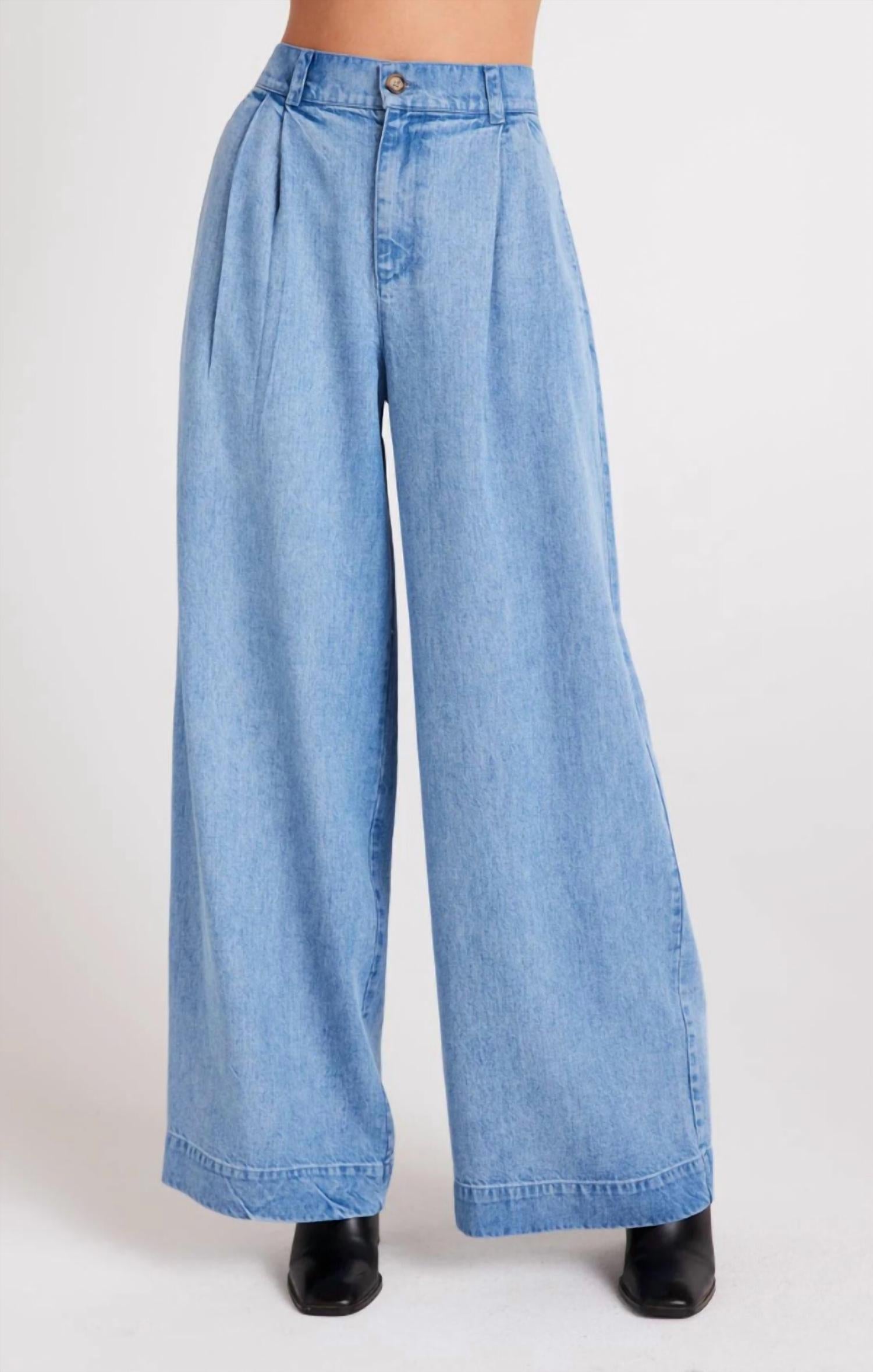 Широкие брюки Greta со складками в винтажном стиле Bella Dahl, цвет vintage-inspired wash
Широкие брюки Greta со складками в винтажном стиле Bella Dahl, цвет vintage-inspired wash