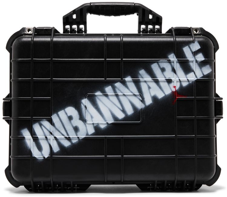 Кроссовки Air Jordan 1 Retro High '85 OG 'Bred / Banned' 2025 Shoe Palace Special Box, красный 
Кроссовки Air Jordan 1 Retro High '85 OG 'Bred / Banned' 2025 Shoe Palace Special Box, красный